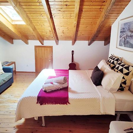 Homestay Attic Private Bedroom Aljezur Luaran gambar