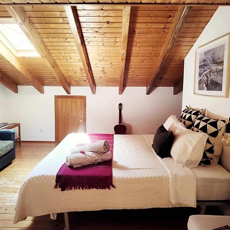 Homestay Attic Private Bedroom Aljezur Luaran gambar