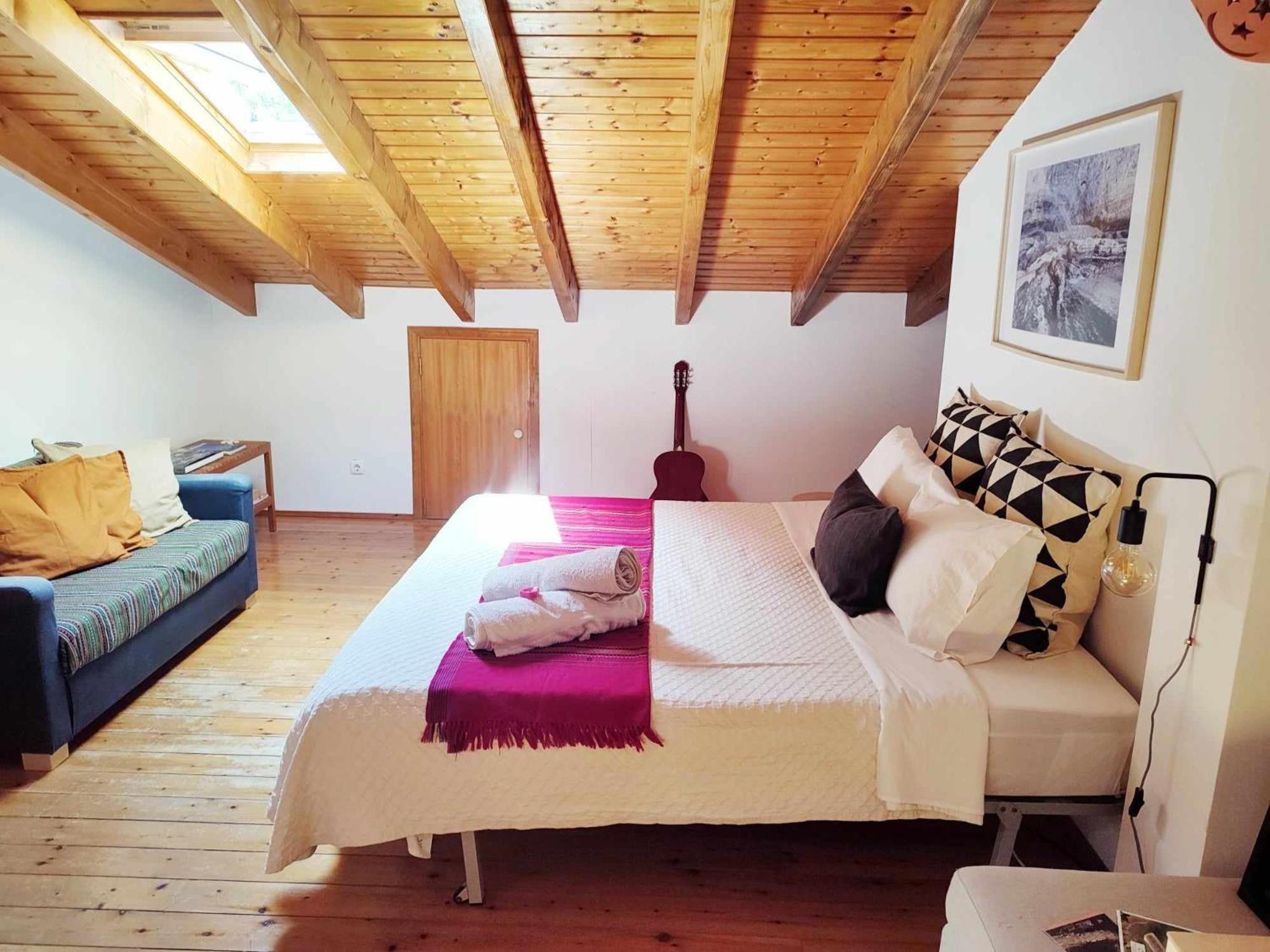 Homestay Attic Private Bedroom Aljezur Luaran gambar