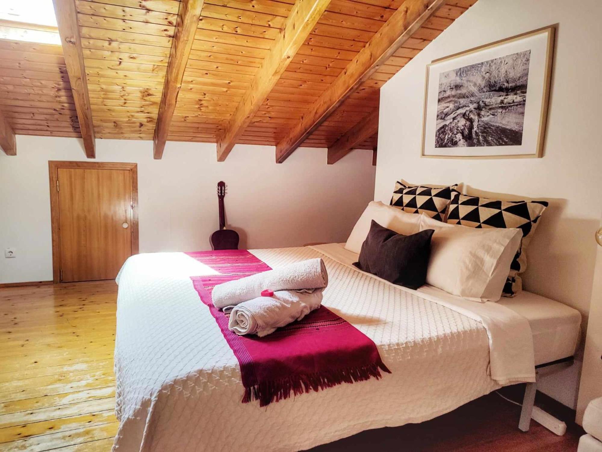 Homestay Attic Private Bedroom Aljezur Luaran gambar